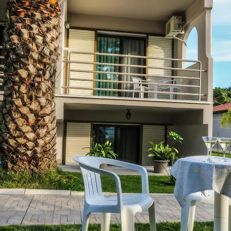 Vlachogiannis Hotel 2*