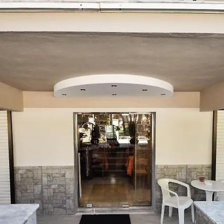 Vlachogiannis Hotel