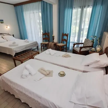 Vlachogiannis Hotel